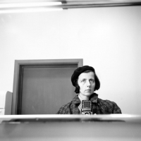 http://bernalespacio.com/files/gimgs/th-62_Vivian Maier Self-portrait, Chicago area, n_d_.jpg